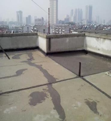 多伦漏水维修 楼顶漏水是什么原因，楼顶漏水维修方法是什么?